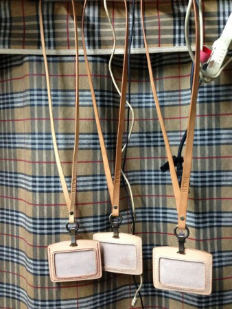 橫式 識別證套 背面可放卡片名片 悠遊卡