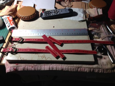 客製防寵物走失頸圈(可打上電話號碼名字) 材質:植鞣牛皮 紅色染 銅質五金